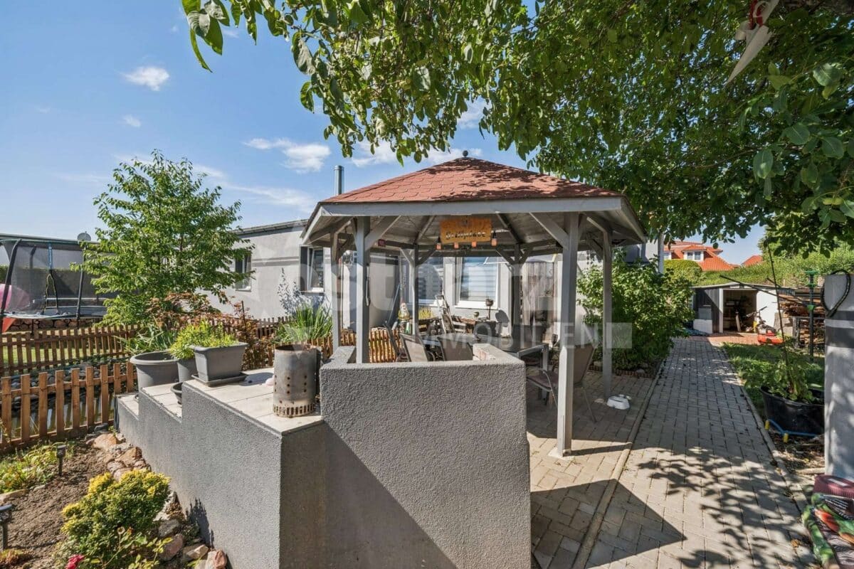 überdachte Terrasse