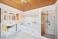 Badezimmer Erdgeschoss